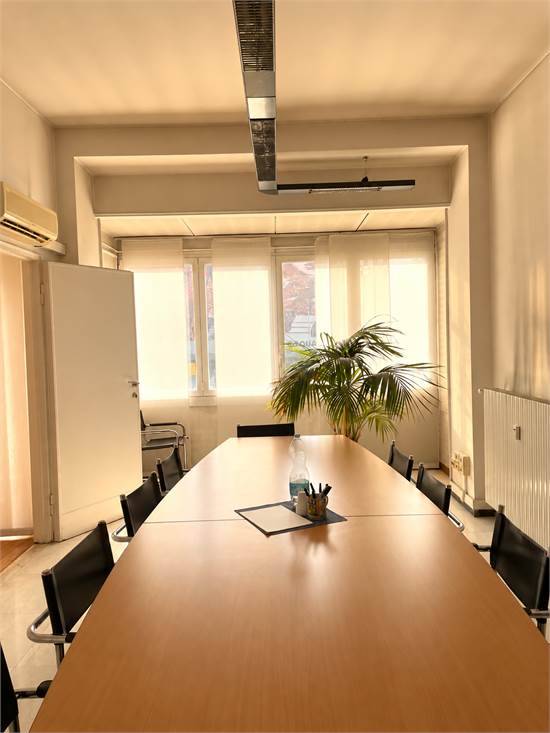 Interno